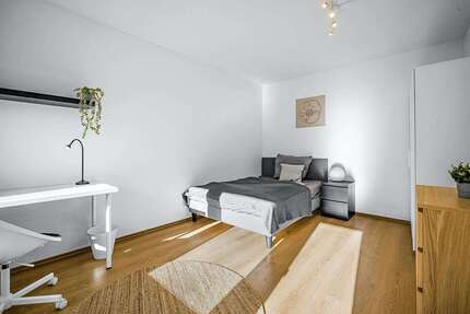WG-Zimmer in München 890 € 15 m² zimmer