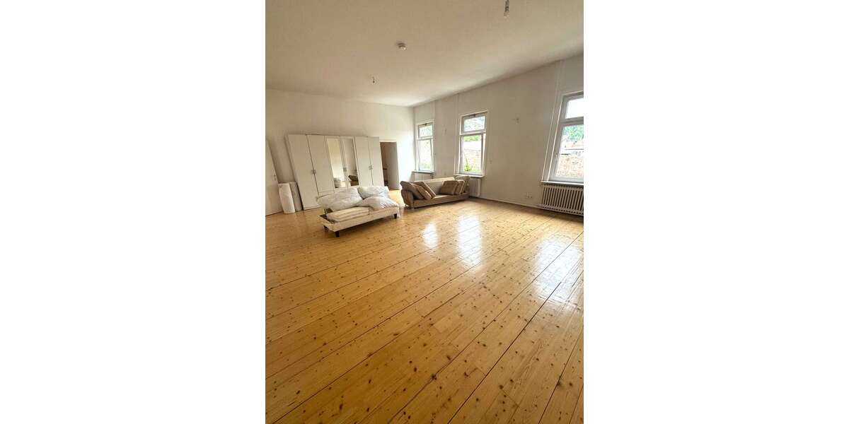 Etagenwohnung Büdingen - 2 Zimmer, 82 m&sup2;, 780&euro; | Angebot:27001619