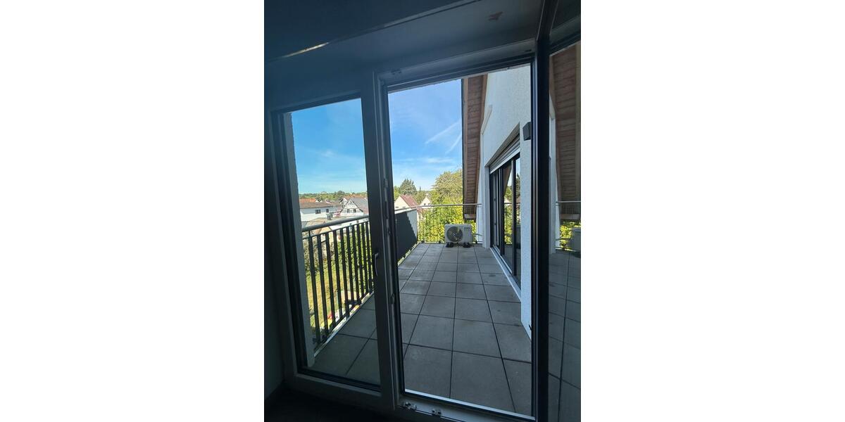 Etagenwohnung Frankfurt am Main Bergen-Enkheim - 3 Zimmer, 110 m&sup2;, 1.900&euro; | Angebot:26531811