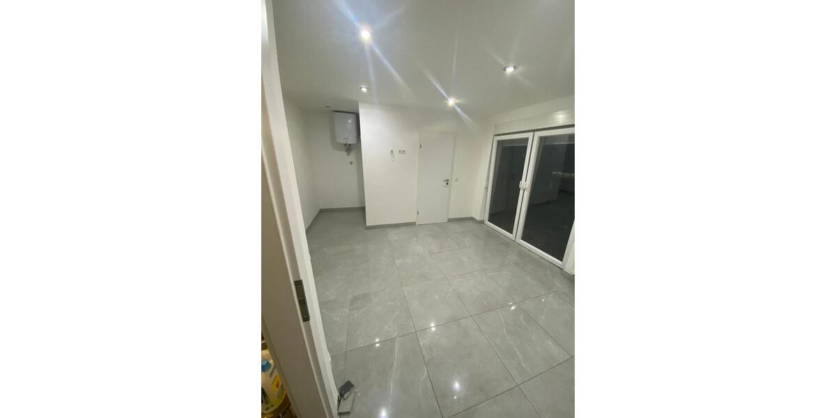 Etagenwohnung Saarbrücken Dudweiler - 1 Zimmer, 20 m&sup2;, 350&euro; | Angebot:26646384