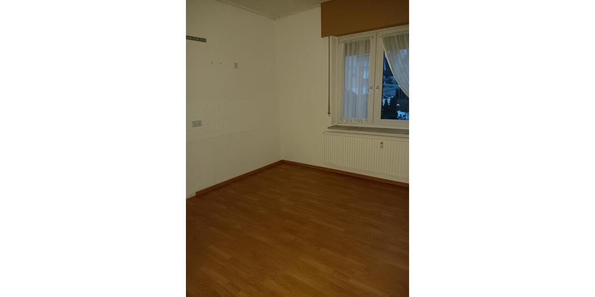 Erdgeschoßwohnung Osnabrück Dodesheide - 4 Zimmer, 125 m&sup2;, 1.200&euro; | Angebot:25158699