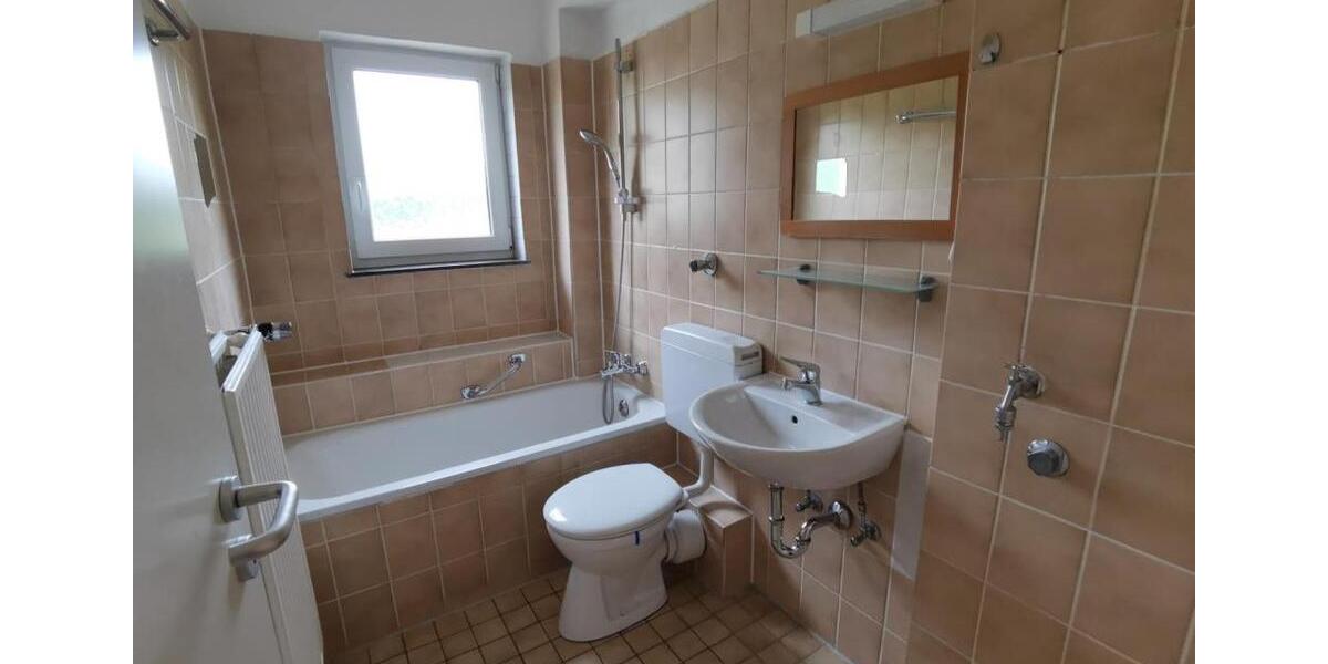 Etagenwohnung Bebra - 4 Zimmer, 58 m&sup2;, 370&euro; | Angebot:26553856