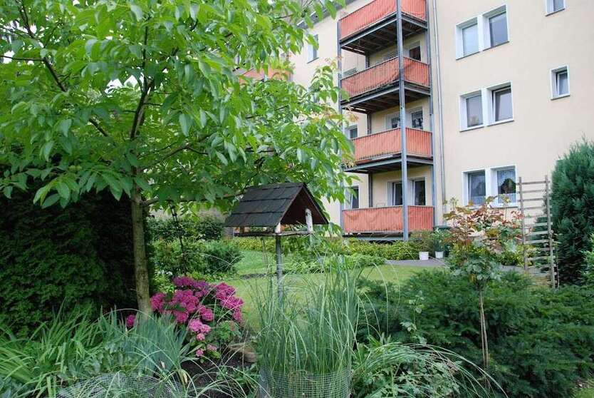 Wohnung zum Mieten in Duisburg 640 € 81.58 m²