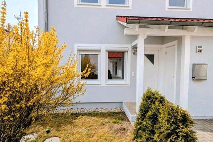 Wohnung Sulzbach-Rosenberg Rosenberg - 2.5 Zimmer, 79 m&sup2;, 790&euro; | Angebot:26359844