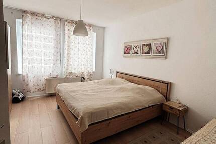 Wohnung im EG links