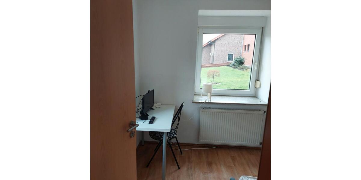 Wohnen auf Zeit Jülich - 7 Zimmer, 9 m&sup2;, 370&euro; | Angebot:25982261