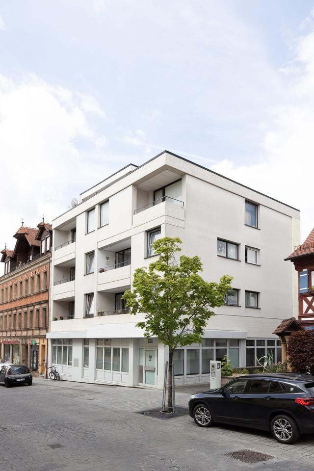 *** Toll geschnittene 3-Zimmer-Wohnung mit Balkon in Top-Lage von Zirndorf! *** zimmer