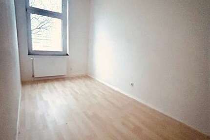 Wohnung zum Mieten in Krefeld 580 € 68 m² 3 zimmer