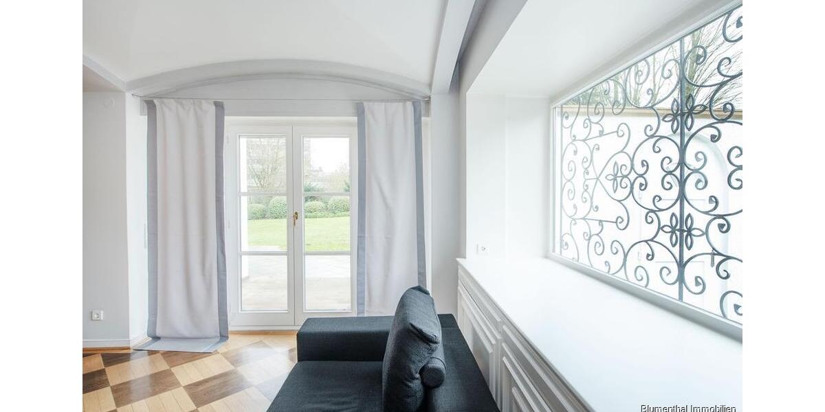 Villa Bielefeld Schildesche - 7 Zimmer, 272 m&sup2;, 2.700&euro; | Angebot:26291726