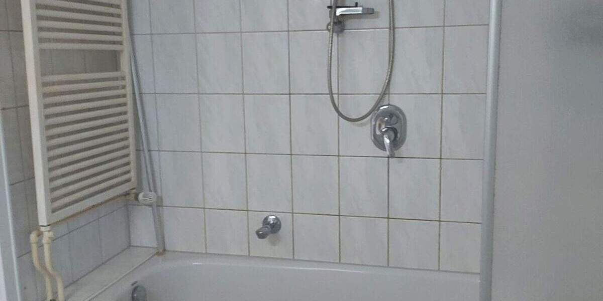 Etagenwohnung Bremerhaven Geestemünde - 2 Zimmer, 86 m&sup2;, 605&euro; | Angebot:25968756