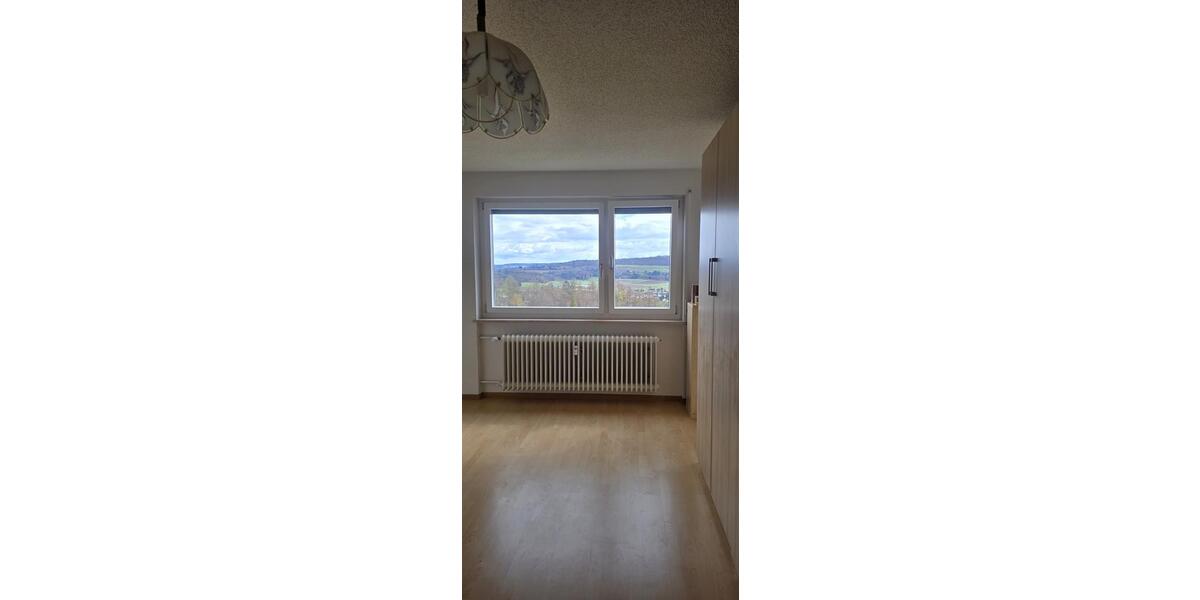 Etagenwohnung Waldshut-Tiengen Tiengen - 2 Zimmer, 68 m&sup2;, 700&euro; | Angebot:25987917