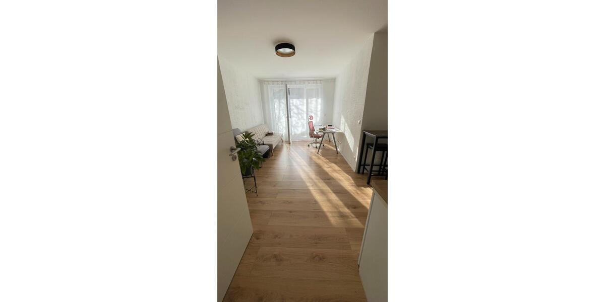 Etagenwohnung Hannover Döhren-Wülfel - 1 Zimmer, 18 m&sup2;, 275&euro; | Angebot:25698841