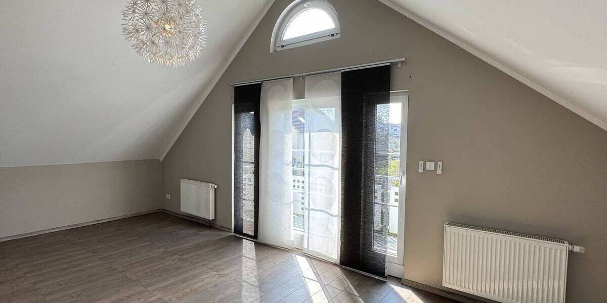 Einfamilienhaus Aurachtal Münchaurach - 4 Zimmer, 135 m&sup2;, 1.750&euro; | Angebot:26043105