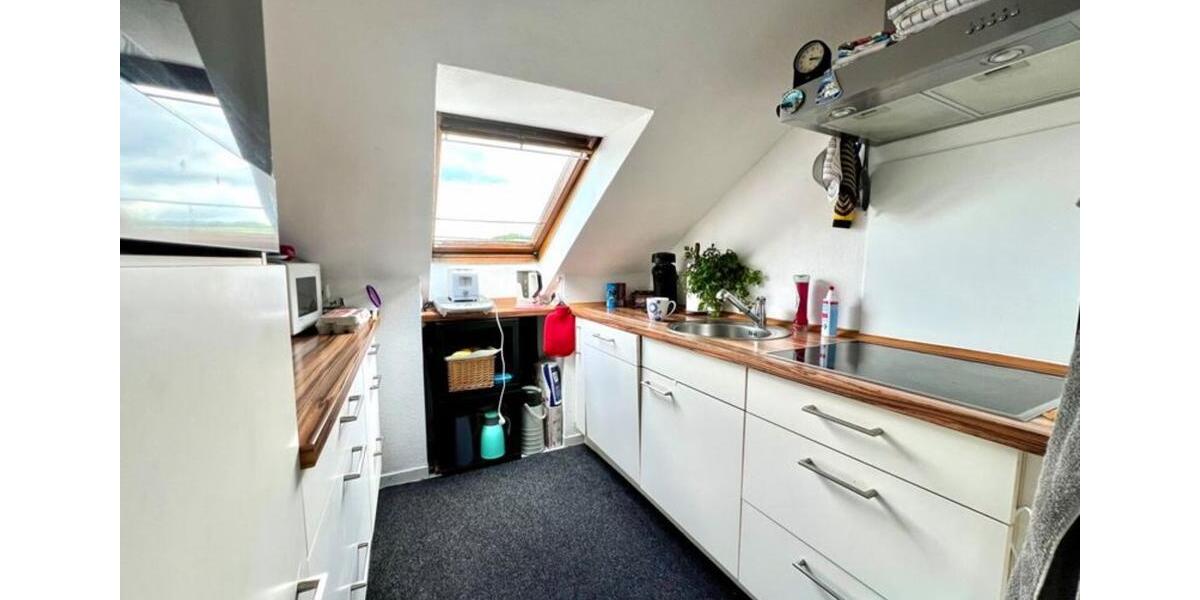 Geräumige 2-Zimmer-Dachgeschosswohnung in Weinsberg 2 zimmer