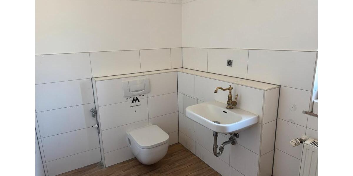 Etagenwohnung Demmin - 3 Zimmer, 85 m&sup2;, 765&euro; | Angebot:26505205