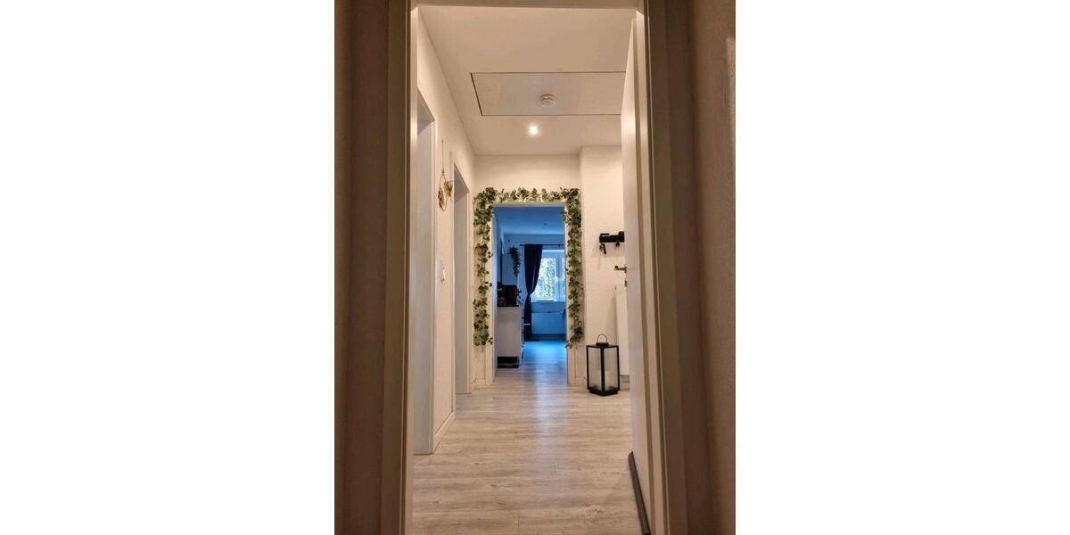 Etagenwohnung Sankt Wendel - 3 Zimmer, 85 m&sup2;, 850&euro; | Angebot:25966030