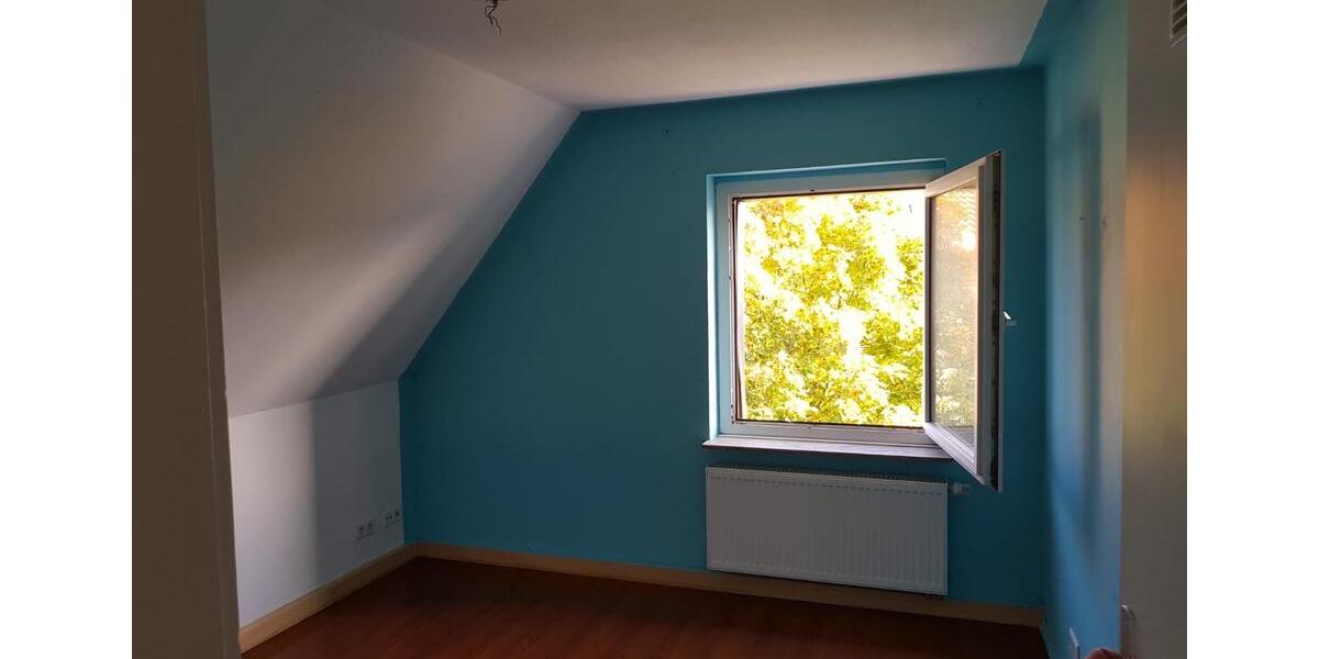 Dachgeschoßwohnung Lage - 3 Zimmer, 50 m&sup2;, 390&euro; | Angebot:25882605