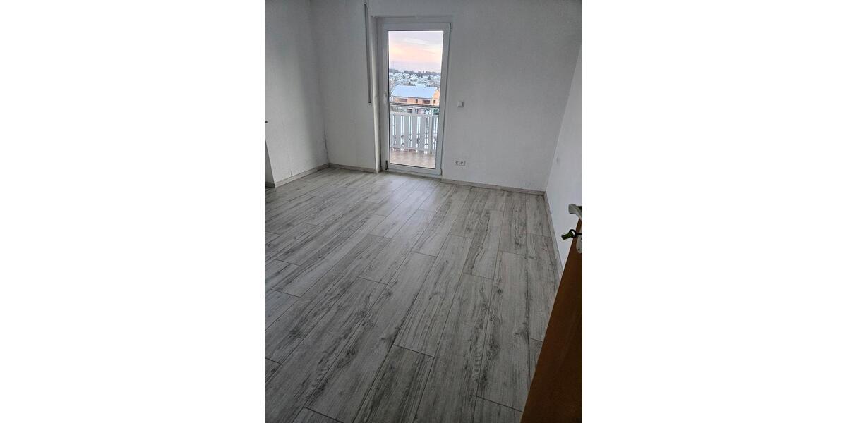 Etagenwohnung Biberach an der Riß - 4 Zimmer, 110 m&sup2;, 950&euro; | Angebot:26652709