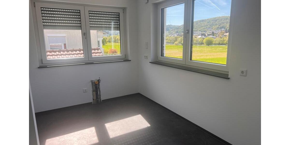 Etagenwohnung Lohr am Main - 2 Zimmer, 81 m&sup2;, 1.020&euro; | Angebot:26085023