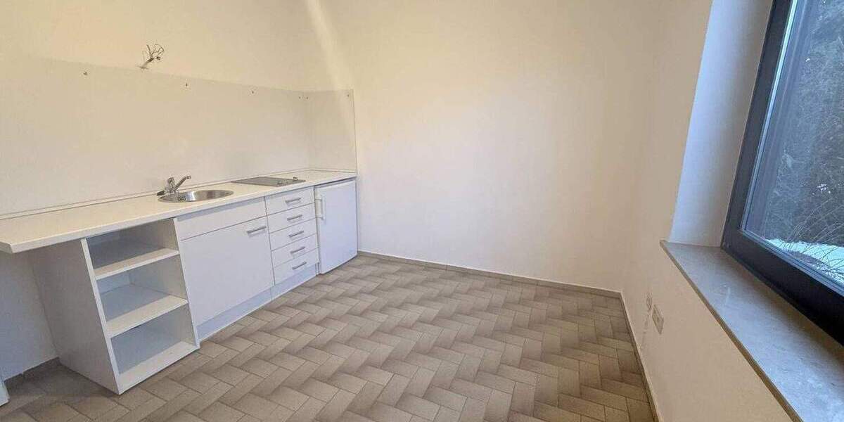 Gewerbeobjekt Bassum - 3 Zimmer, 63 m&sup2;, 990&euro; | Angebot:25770907