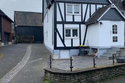 Doppelhaushälfte saniert zu vermieten 4 zimmer