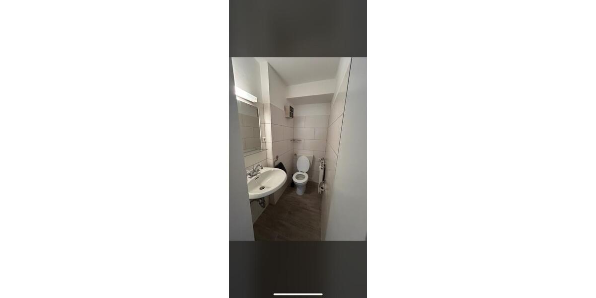 Etagenwohnung Konstanz Allmannsdorf - 4 Zimmer, 14 m&sup2;, 550&euro; | Angebot:25964636