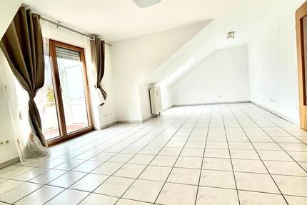 Wohnung Bad Kissingen - 2.5 Zimmer, 78 m&sup2;, 700&euro; | Angebot:26536099