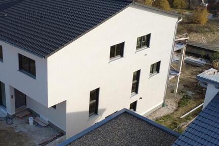 Wohnung Neresheim - 5 Zimmer, 178 m&sup2;, 1.600&euro; | Angebot:24467949