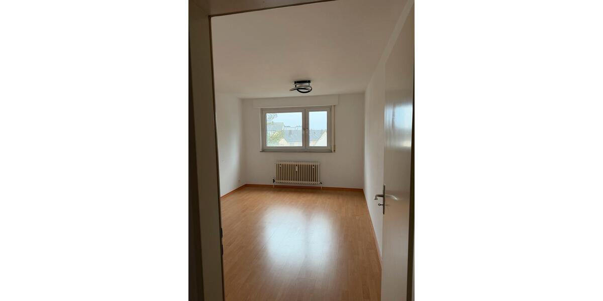Etagenwohnung Asperg - 2 Zimmer, 60 m&sup2;, 1.090&euro; | Angebot:26611940