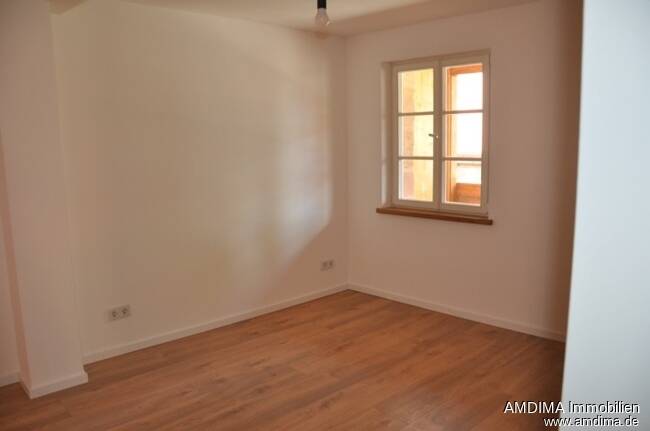 Etagenwohnung Nürnberg / Kornburg Kornburg - 5 Zimmer, 128 m&sup2;, 1.920&euro; | Angebot:26740218