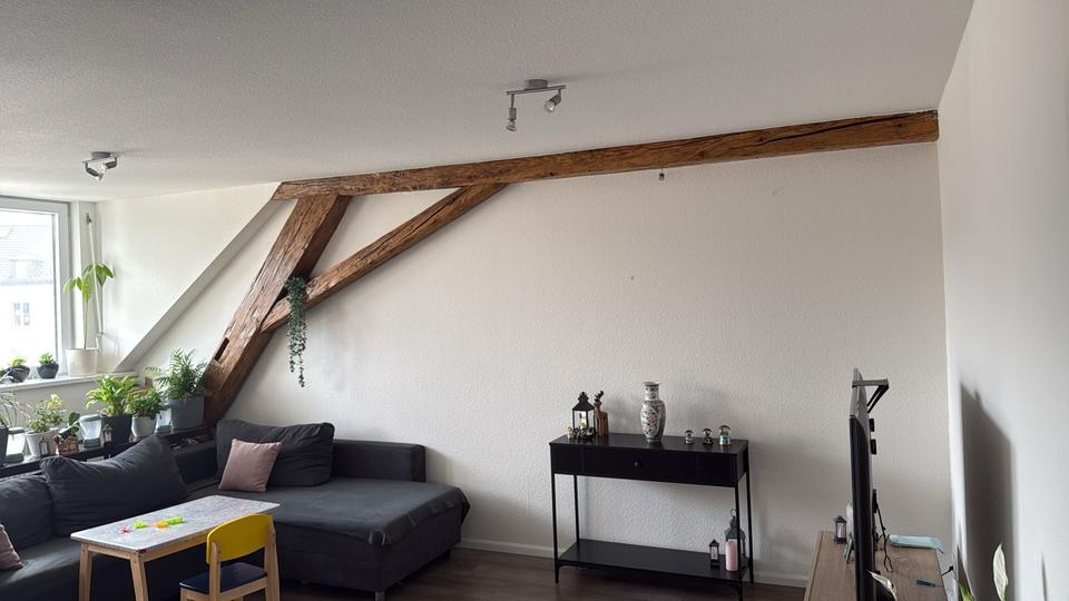 Dachgeschoßwohnung Bad Säckingen - 3 Zimmer, 80 m&sup2;, 980&euro; | Angebot:25908745
