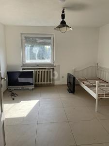 WG ÄHNLICH WOHNEN  ZENTRAL ANGEBUNDEN - Erdgeschoßwohnung Münsingen | Angebot:27242124