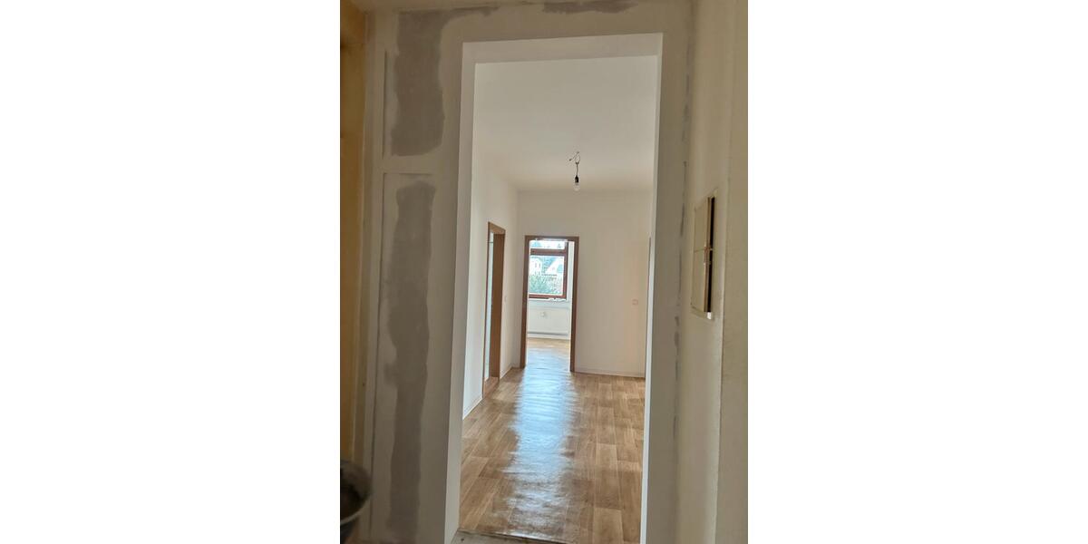 Erdgeschoßwohnung Döbeln - 5 Zimmer, 115 m&sup2;, 1.150&euro; | Angebot:25320328