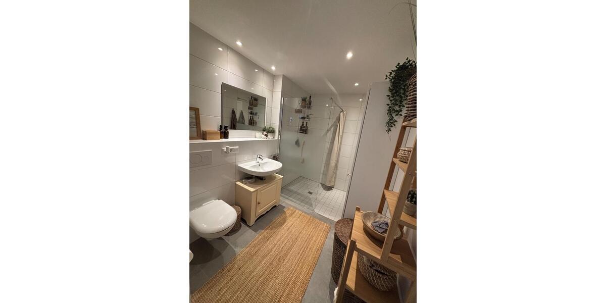 Erdgeschoßwohnung Heide - 3 Zimmer, 65 m&sup2;, 780&euro; | Angebot:26347875