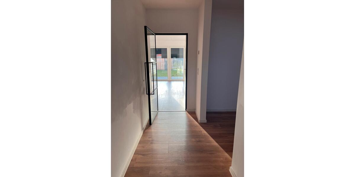 Reihenhaus Oldenburg Drielaker-Moor - 6 Zimmer, 132 m&sup2;, 1.750&euro; | Angebot:25056780