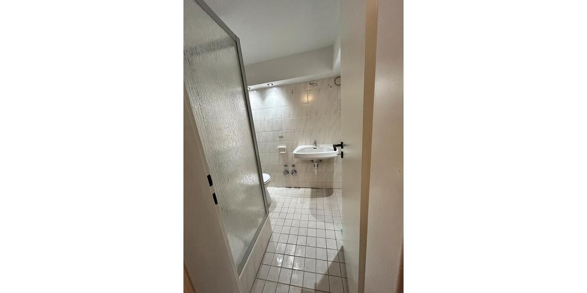 Etagenwohnung Goslar Jürgenohl - 2 Zimmer, 35 m&sup2;, 250&euro; | Angebot:26662532