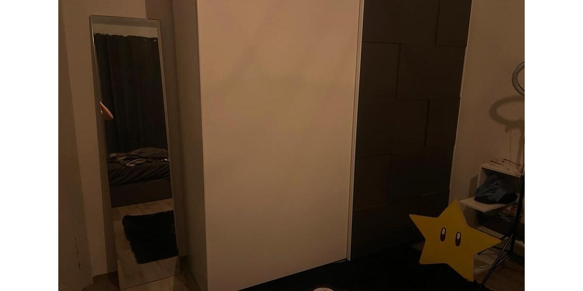 Erdgeschoßwohnung Ilmenau - 3 Zimmer, 72 m&sup2;, 281&euro; | Angebot:25789908