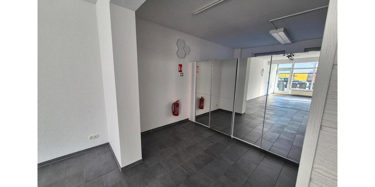 Gewerbeobjekt Eckental - 1.000&euro; | Angebot:24646783