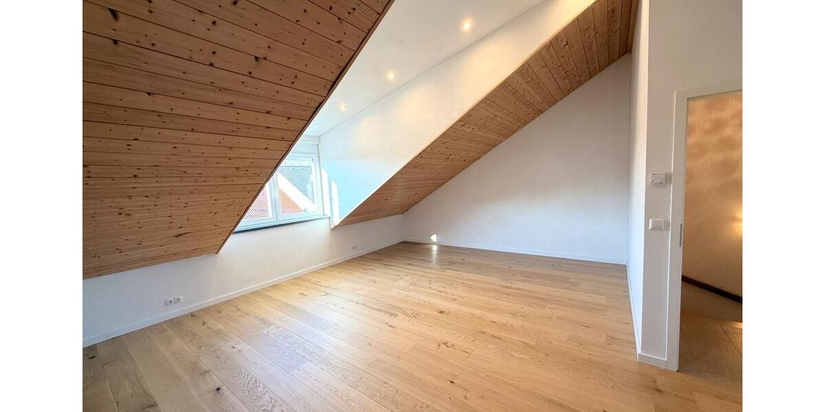 Reihenhaus Grenzach-Wyhlen Wyhlen - 5 Zimmer, 160 m&sup2;, 2.270&euro; | Angebot:23620295