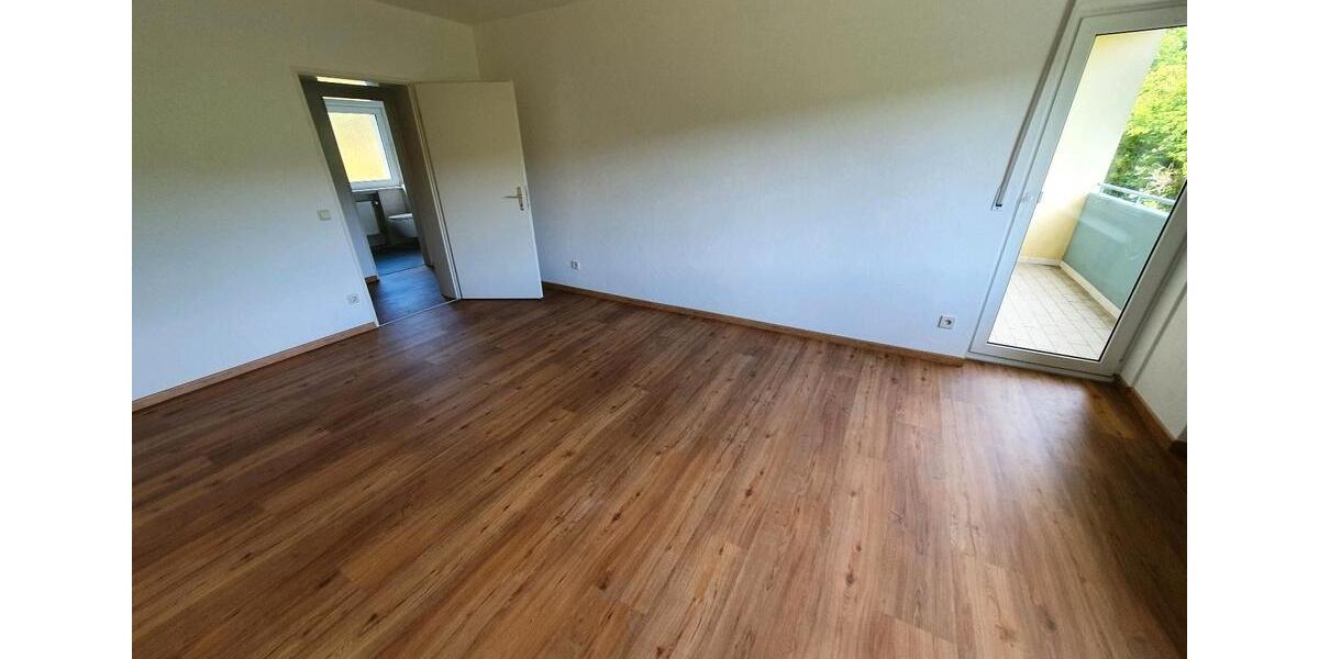 Erdgeschoßwohnung Neukirchen - 2 Zimmer, 60 m&sup2;, 480&euro; | Angebot:25592147