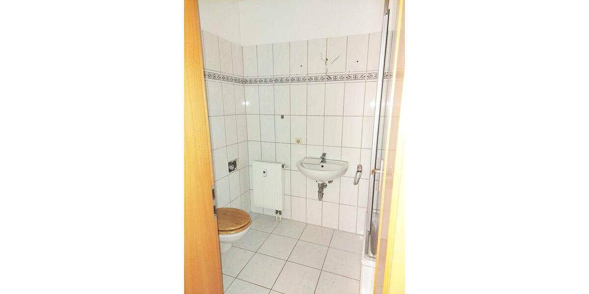 Etagenwohnung Hohenstein-Ernstthal Ernstthal - 2 Zimmer, 62 m&sup2;, 310&euro; | Angebot:25976335