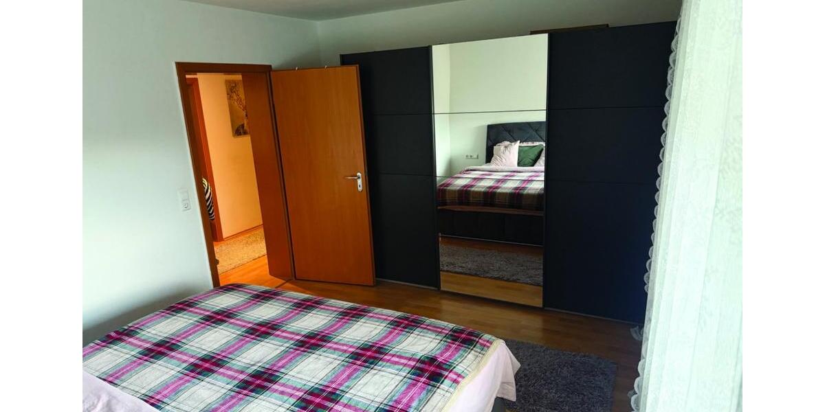 Etagenwohnung Albstadt - 4 Zimmer, 86 m&sup2;, 650&euro; | Angebot:25324858