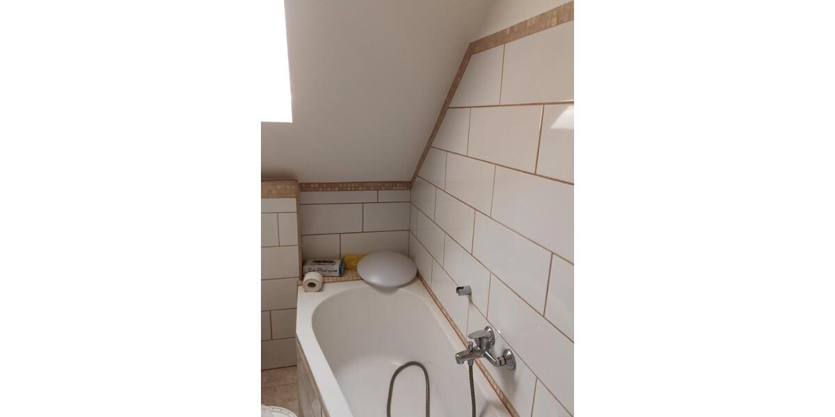 Etagenwohnung Bad Pyrmont - 4 Zimmer, 86 m&sup2;, 630&euro; | Angebot:26669438
