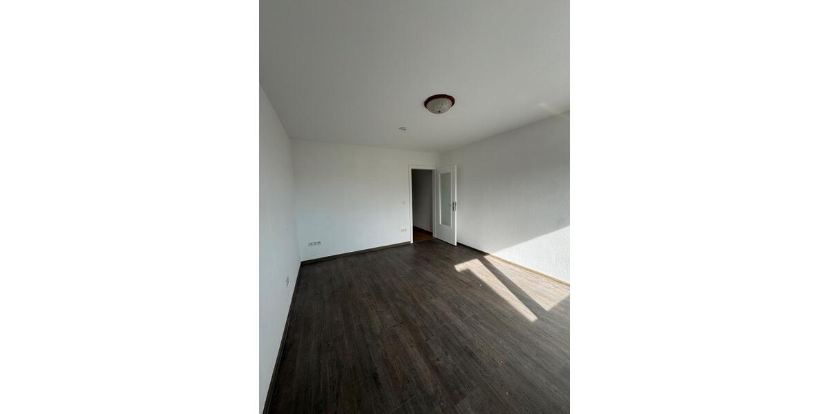 Erdgeschoßwohnung Kirchen (Sieg) - 4 Zimmer, 80 m&sup2;, 800&euro; | Angebot:26074131