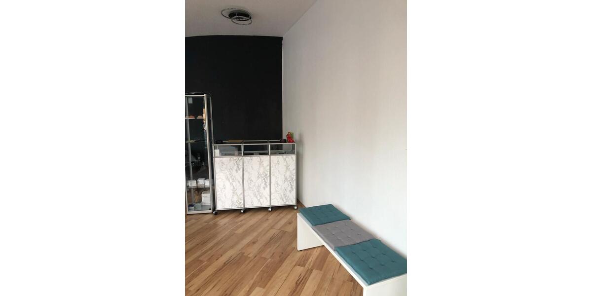 Gewerbeobjekt Schweinfurt Haardt - 300&euro; | Angebot:24725615