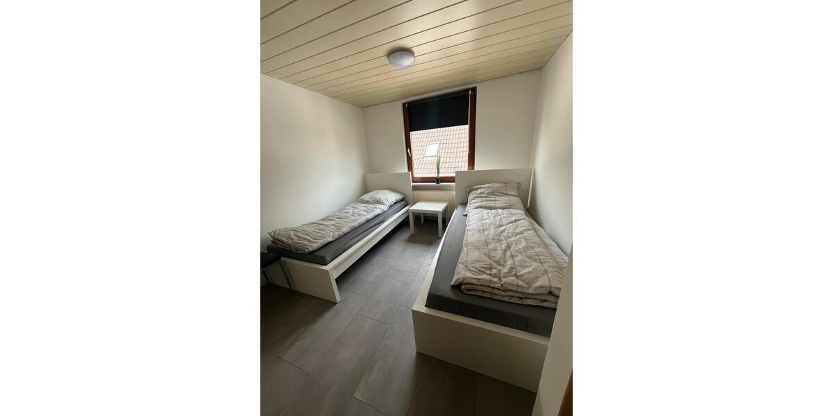 Wohnen auf Zeit Brake (Unterweser) - 6 Zimmer, 120 m&sup2;, 16&euro; | Angebot:26399338