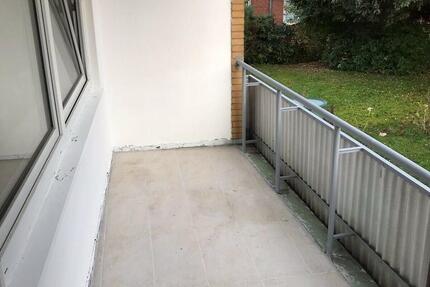 3 Zimmer Wohnung, Balkon u. Garten, Einbauküche,Tageslichtbad- G zimmer