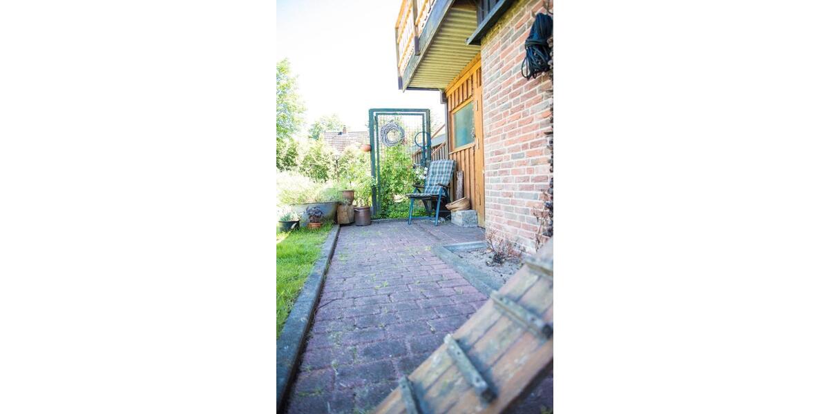 Wohnen auf Zeit Schülldorf - 10 Zimmer, 120 m&sup2;, 25&euro; | Angebot:17947634