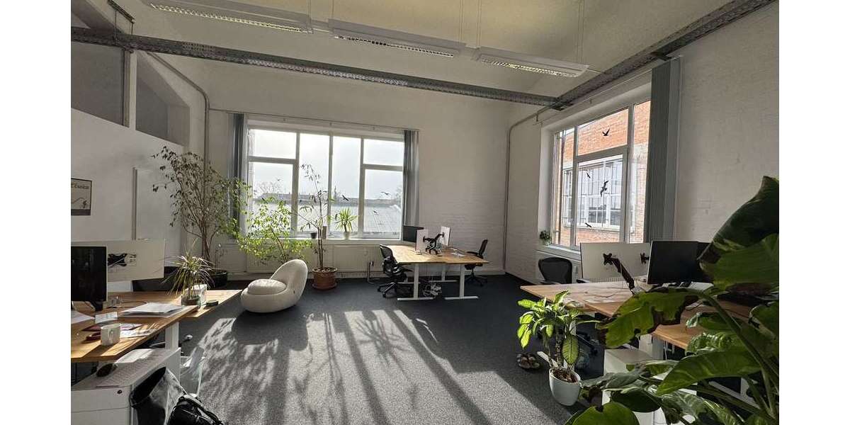 Büro in Augsburg 2.321,90 € 252.38 m² zimmer