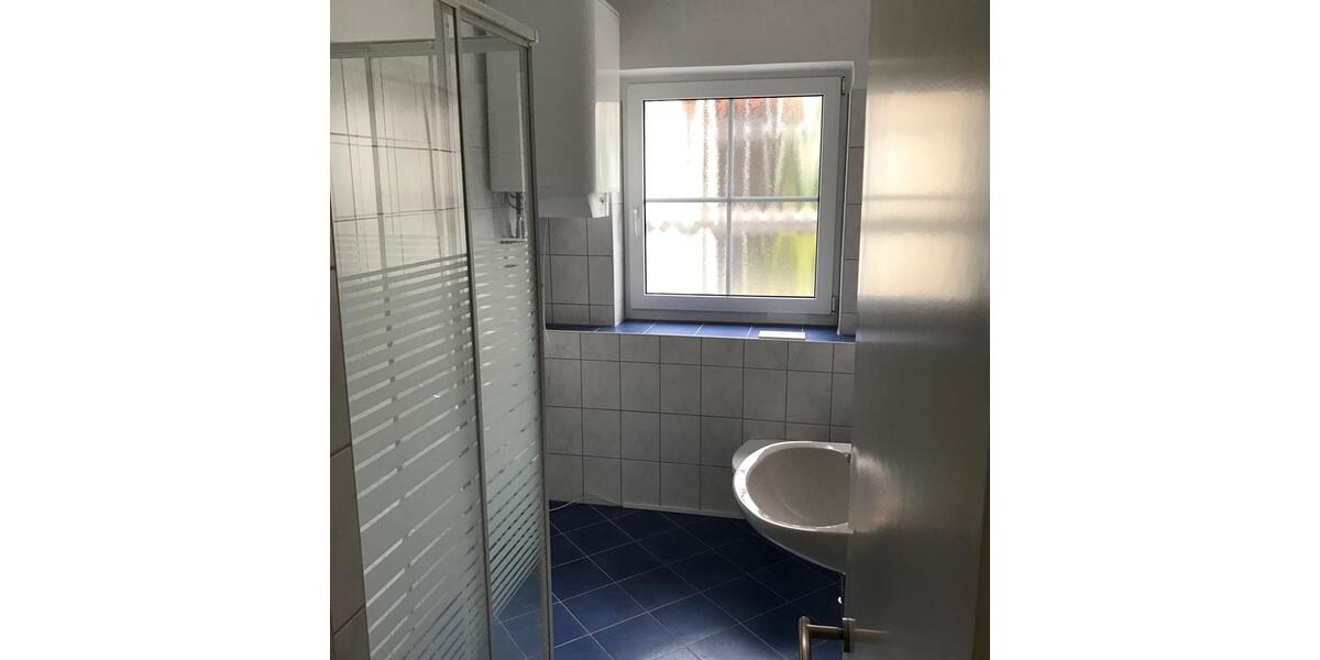 Etagenwohnung Tiefenbach - 4 Zimmer, 78 m&sup2;, 360&euro; | Angebot:24854240